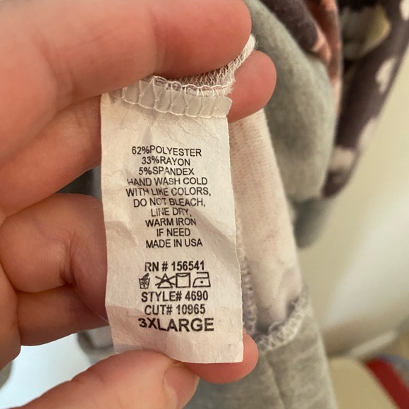 Tunic - Picture 4 of 4